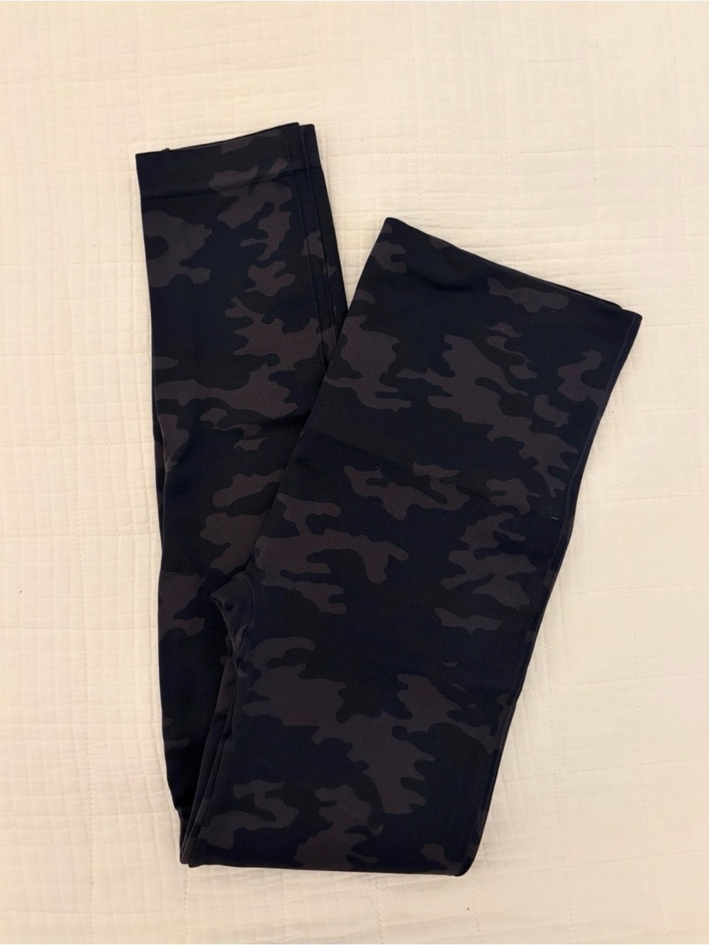 SPANX Women Black Camo Leggings